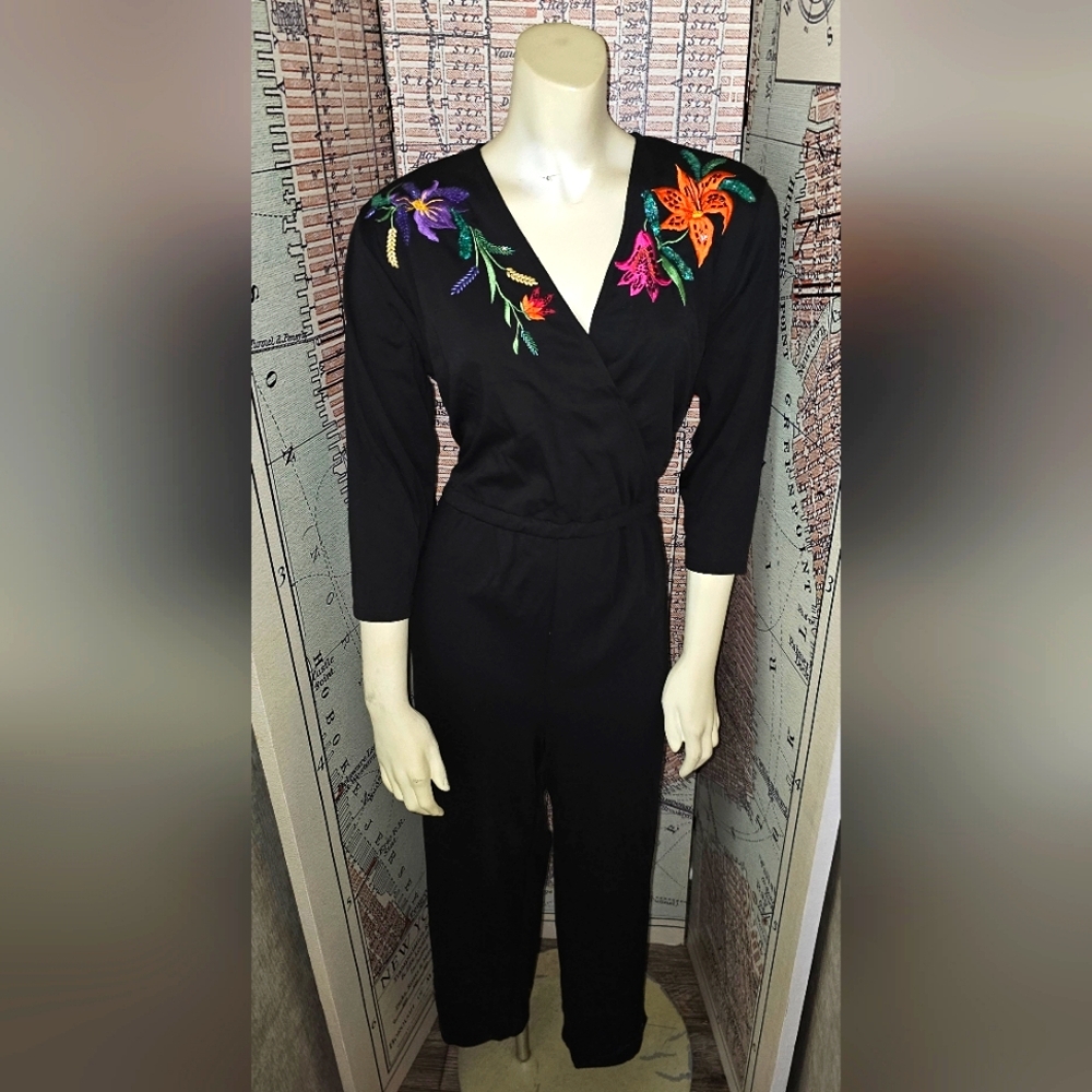 Shell Kepler Vintage 80s beaded‎ jjumpsuit dead stock made in USA